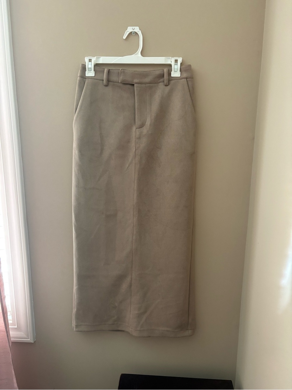 Forever 21 Classic High-Waist Straight Midi Skirt - Taupe - Picture 2 of 4